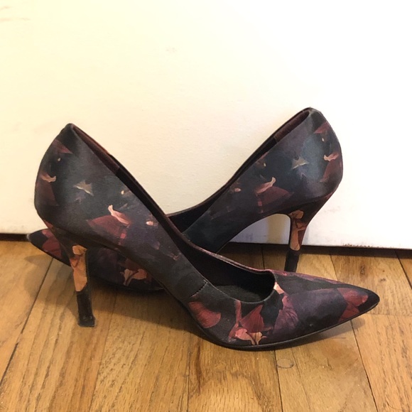 Nine West Purple Flora Satin Pumps - Picture 2 of 6